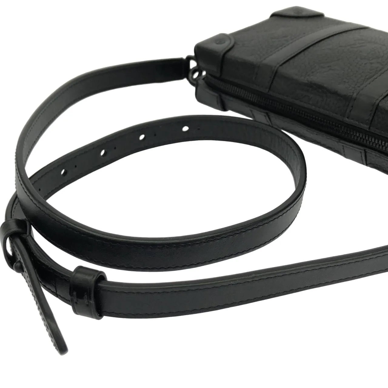 LOUIS VUITTON Soft Trunk M80224 Shoulder Monogram Black Monogram Rank A - Thumbnail 5