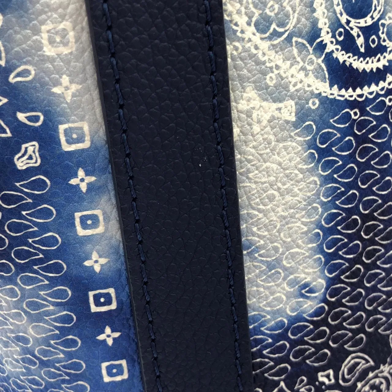 LOUIS VUITTON M20562 肩背包 Monogram 藍色 Monogram 中古品A - 縮圖 4