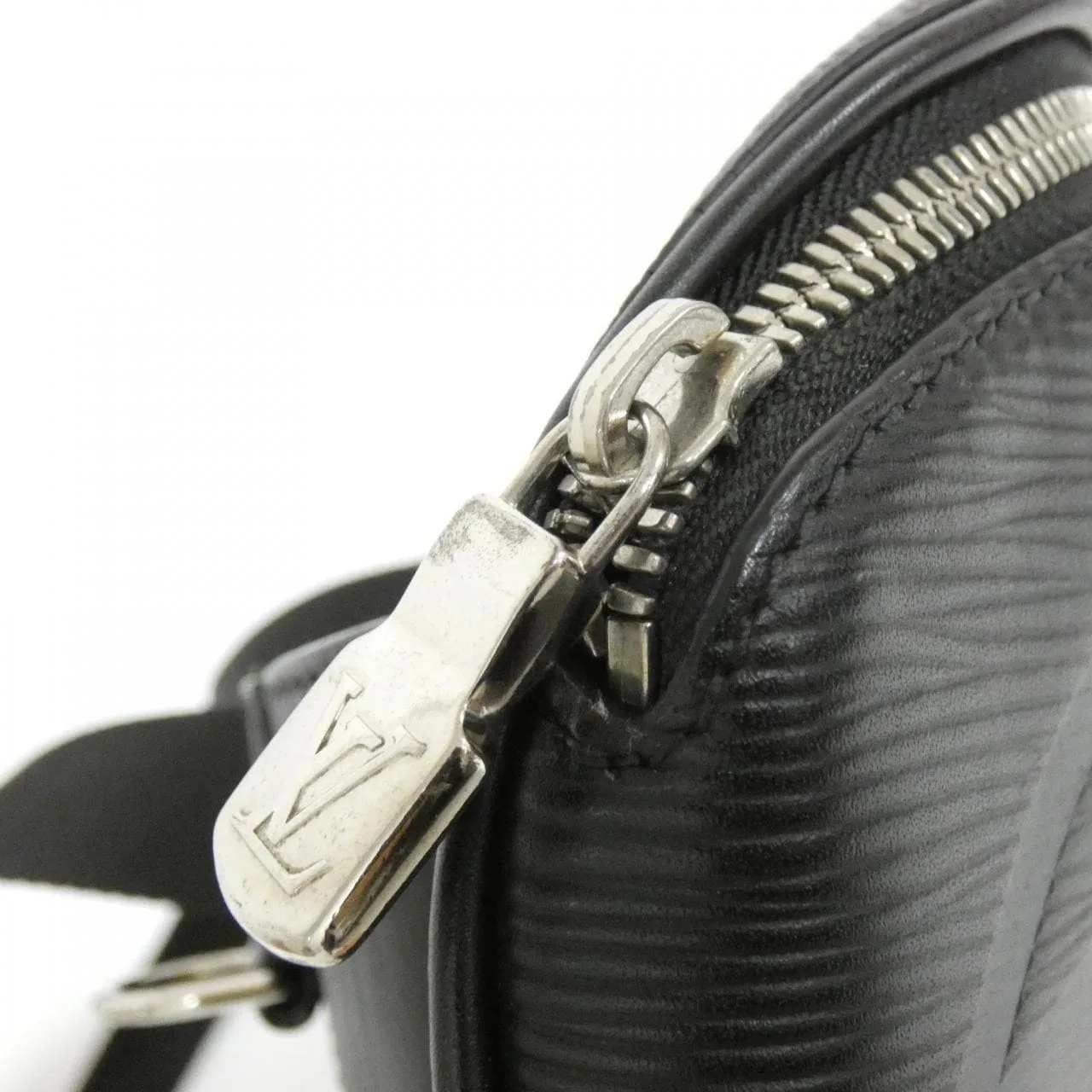 LOUIS VUITTON Bum Bag M53300 肩背包 Epi 5
