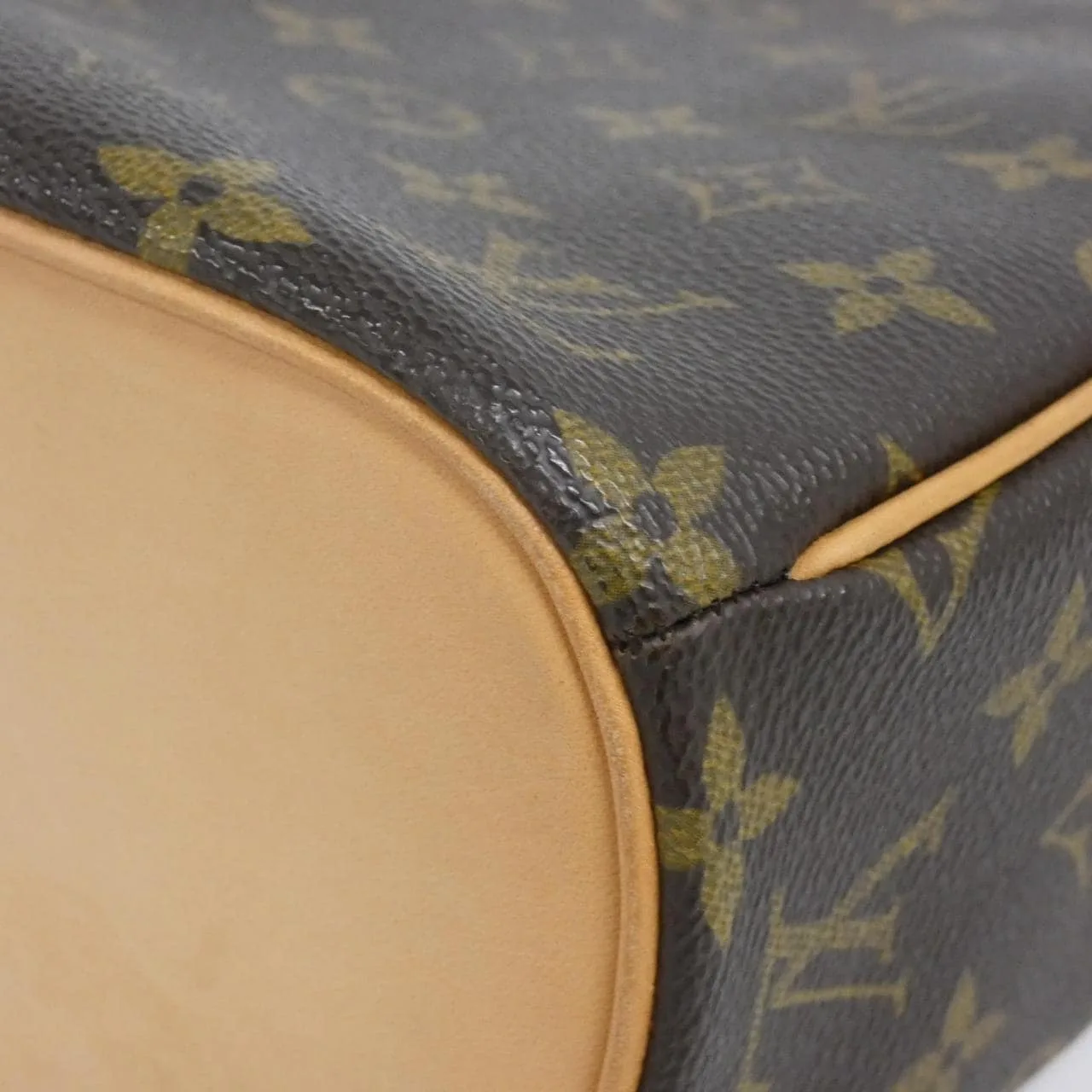 LOUIS VUITTON Handbag Monogram 3
