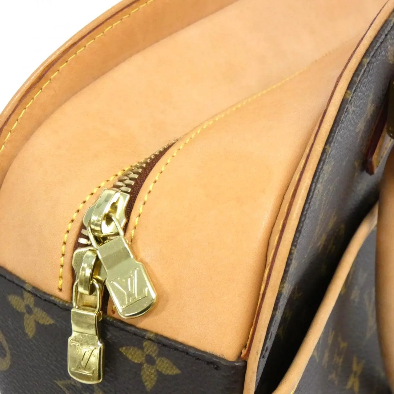 LOUIS VUITTON Handbag Monogram 4