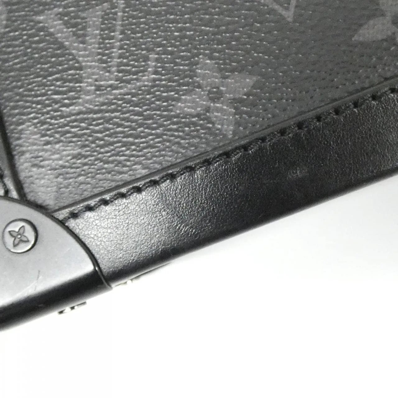 LOUIS VUITTON Soft Trunk M44730 Shoulder Monogram 3