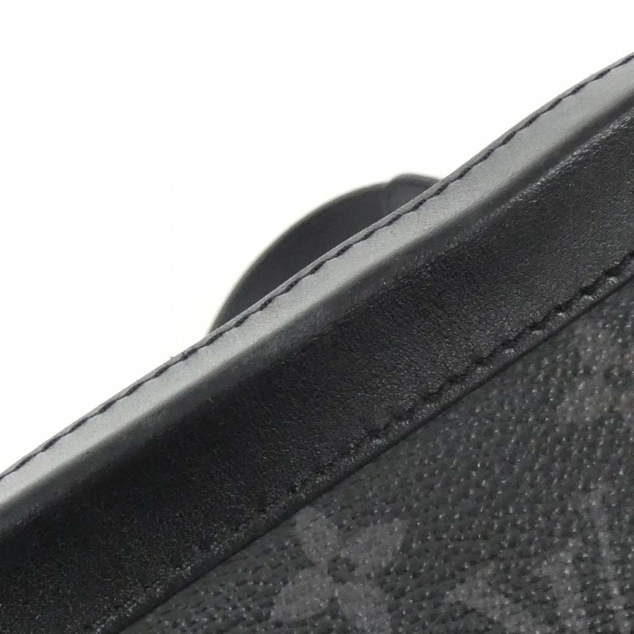LOUIS VUITTON Soft Trunk M44730 Shoulder Monogram 4