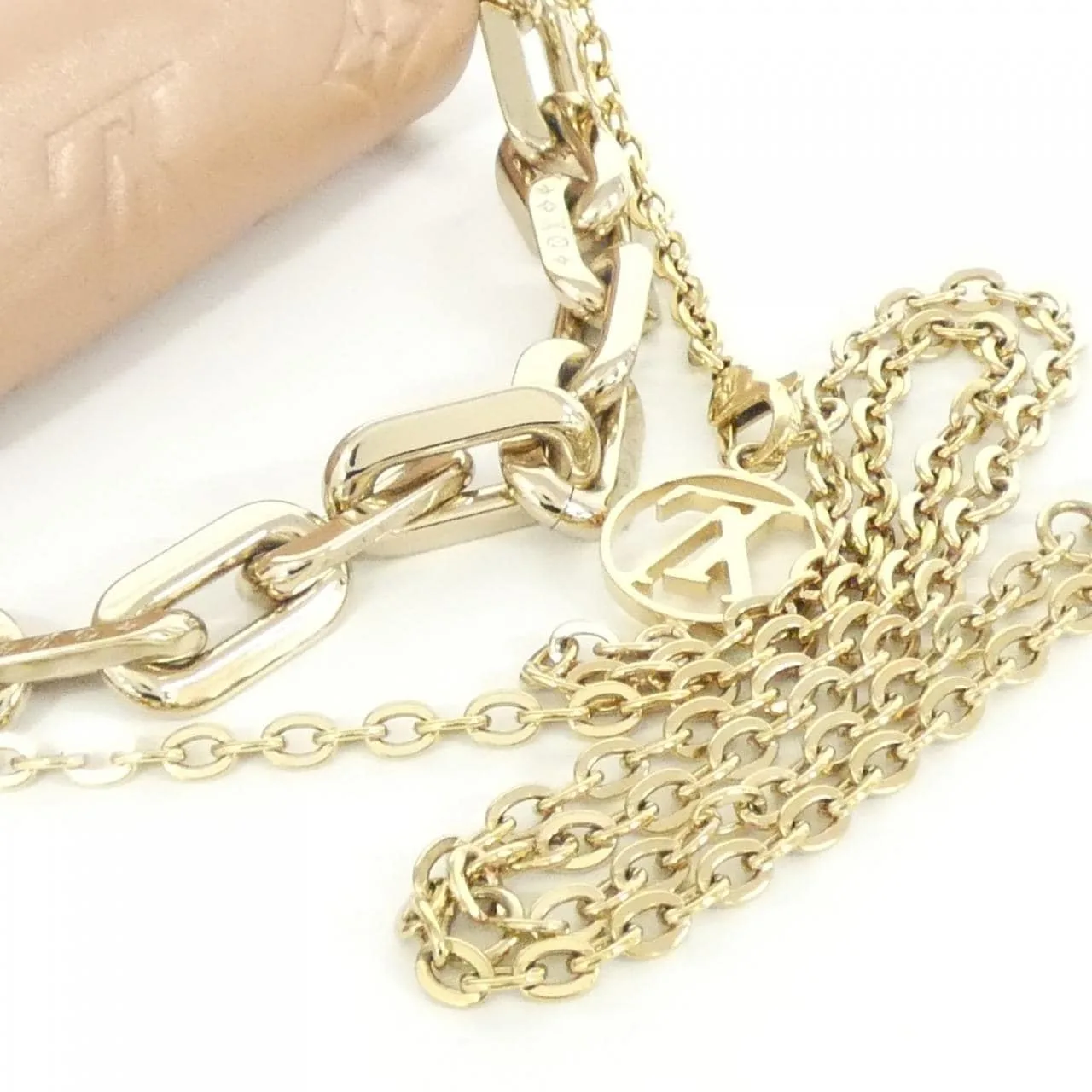LOUIS VUITTON M21765 肩背包 羊皮 4