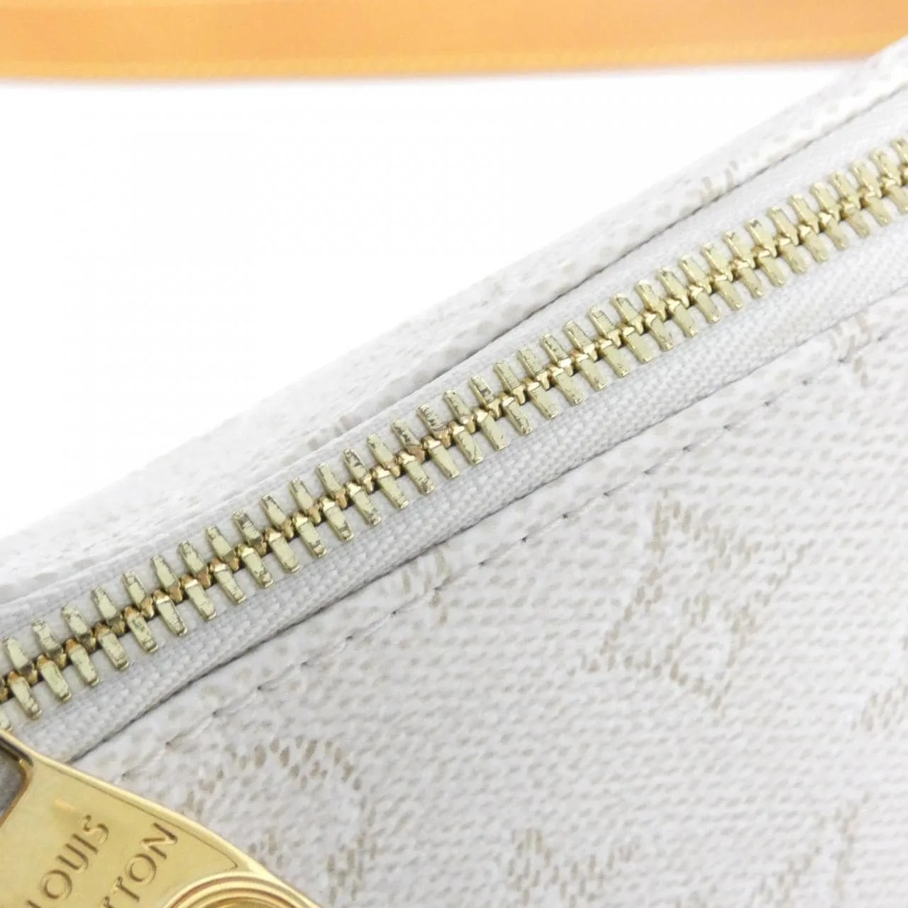 LOUIS VUITTON M14661 肩背包 Monogram 5