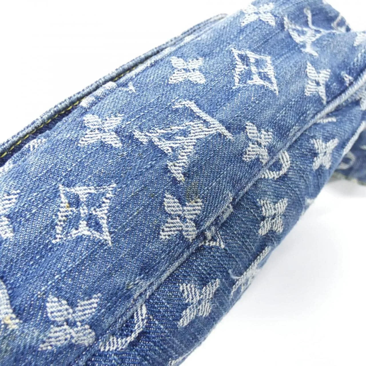 LOUIS VUITTON Bum Bag M95347 Shoulder Monogram 3