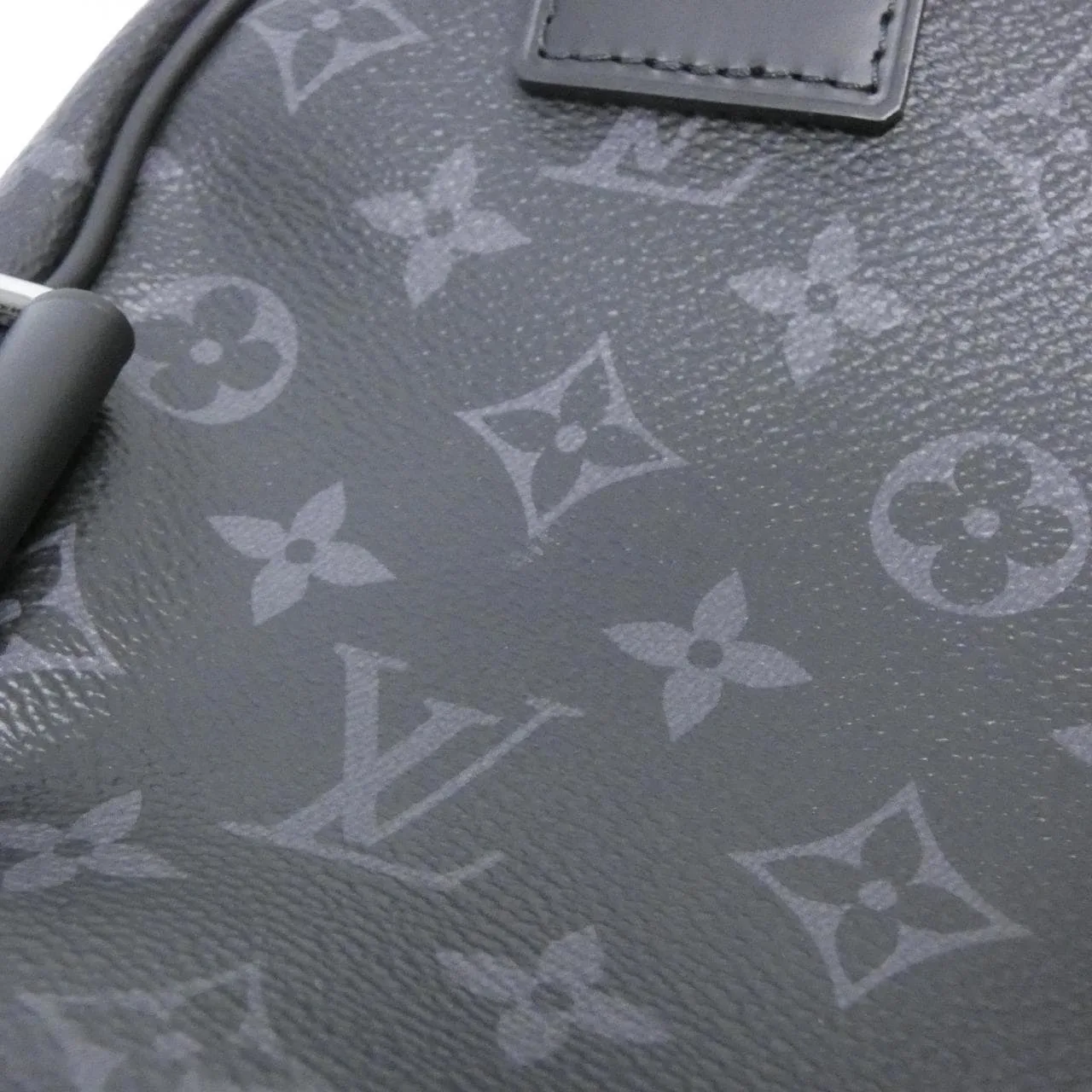 LOUIS VUITTON Eclipse M42906 肩背包 Monogram 4