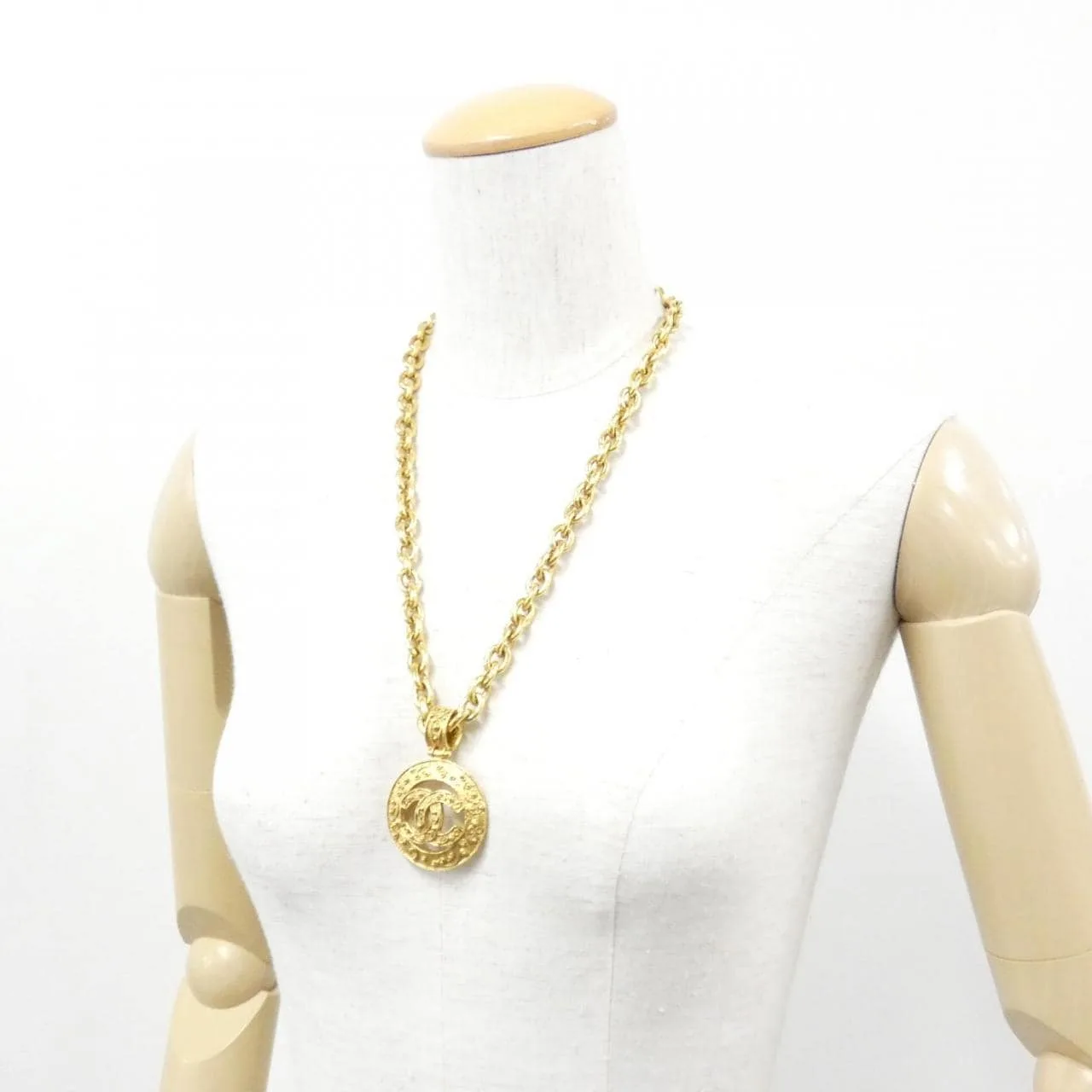 CHANEL Accessories 5