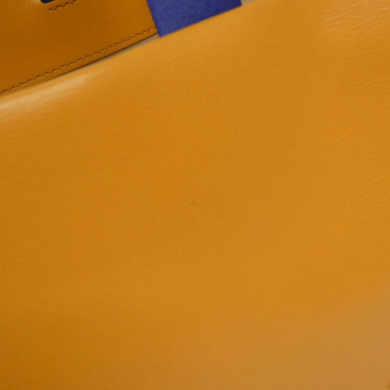 LOUIS VUITTON M24457 Tote 5