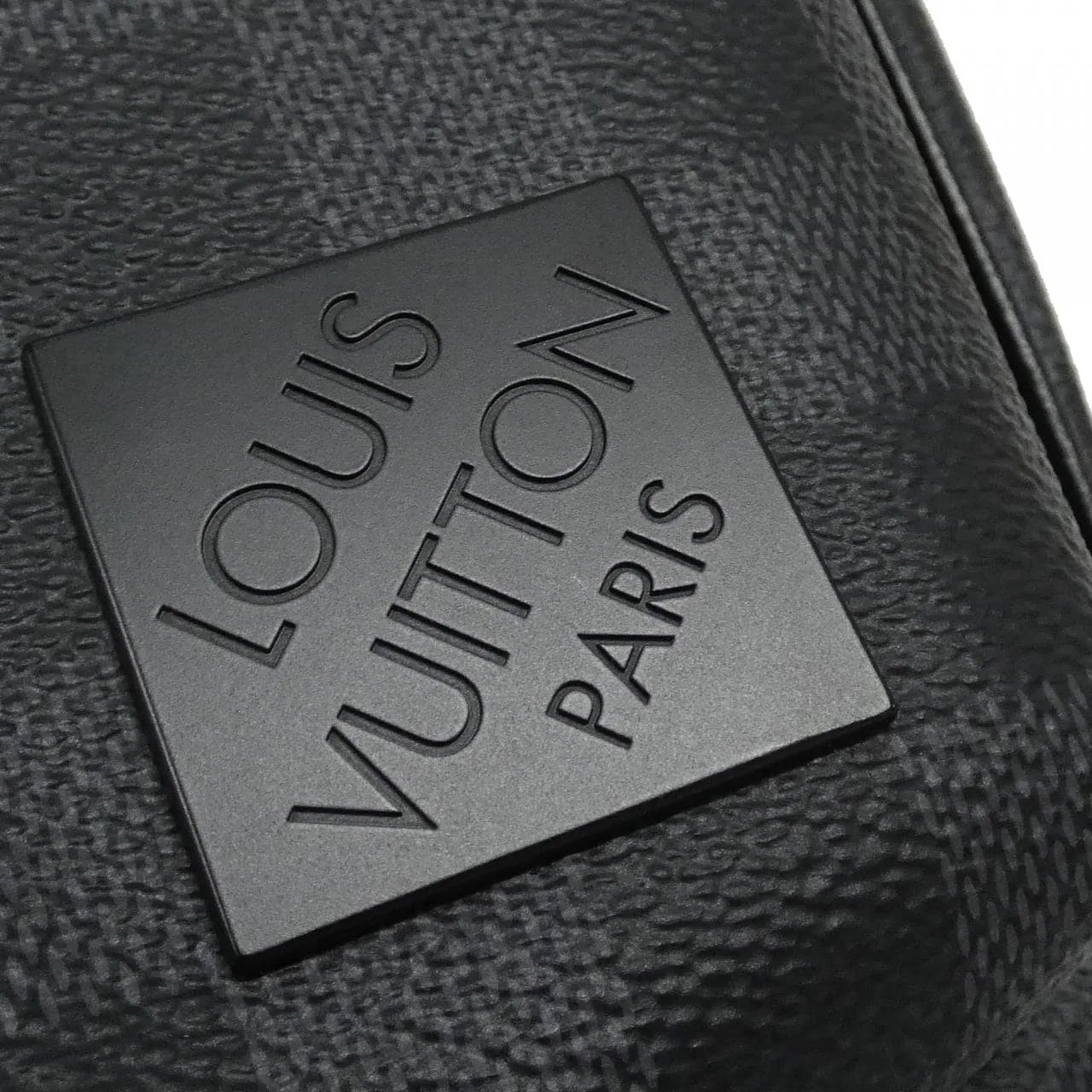 LOUIS VUITTON Avenue N45302 肩背包 Damier 4