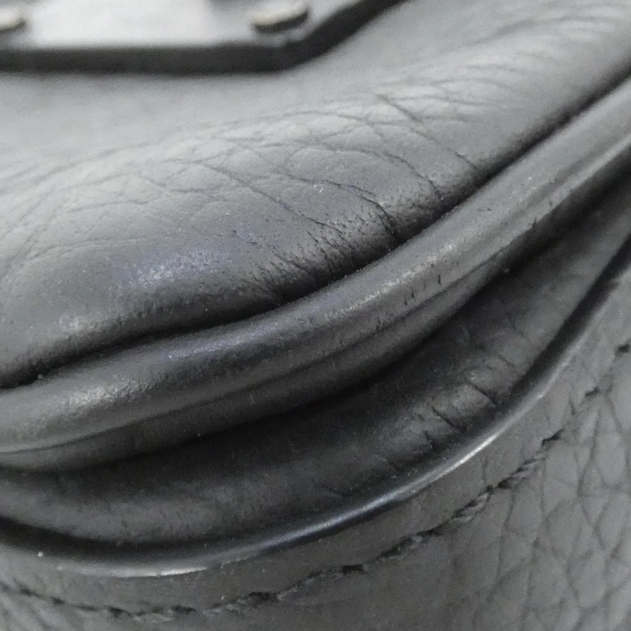 LOUIS VUITTON M81524 Shoulder Monogram 3