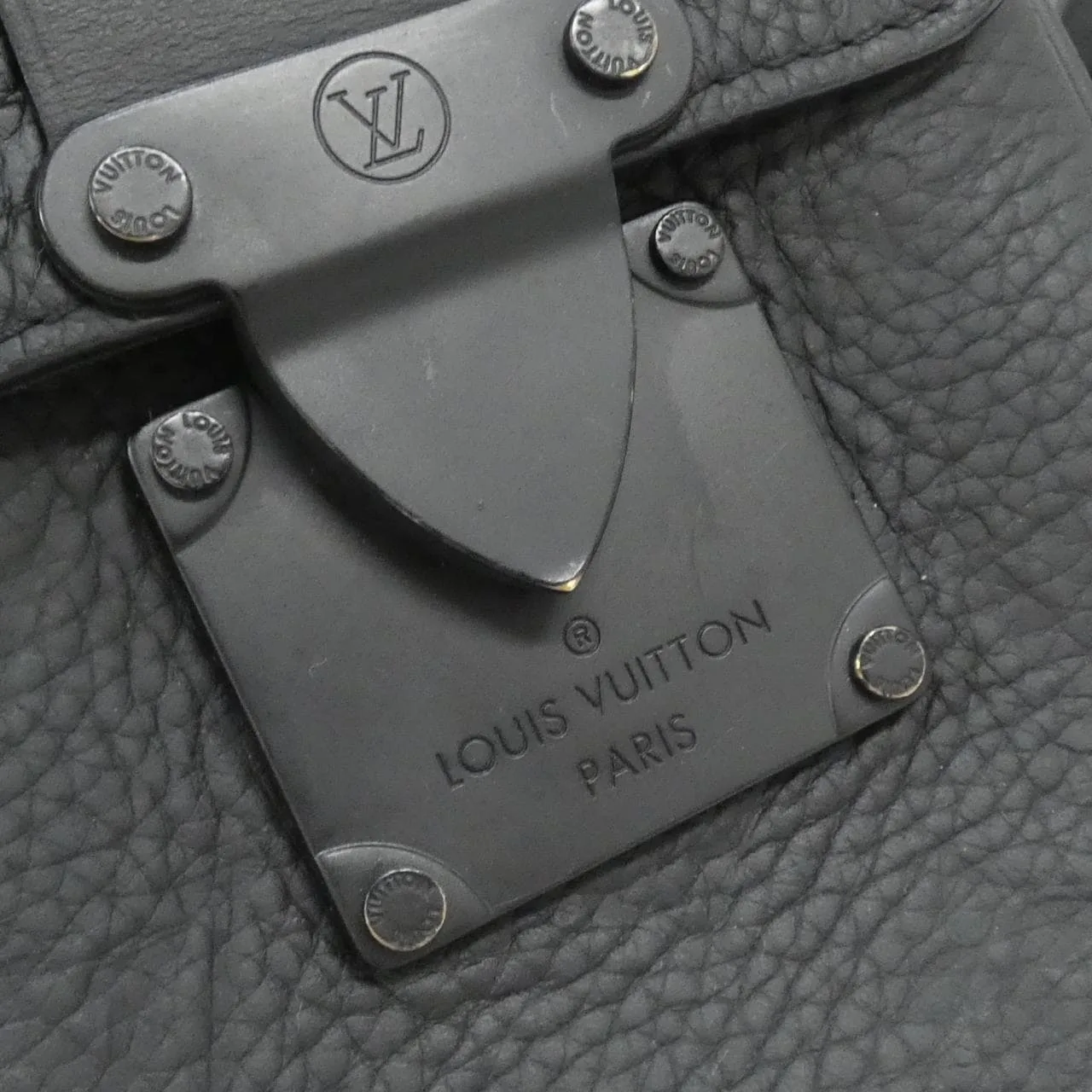 LOUIS VUITTON M81524 Shoulder Monogram 4