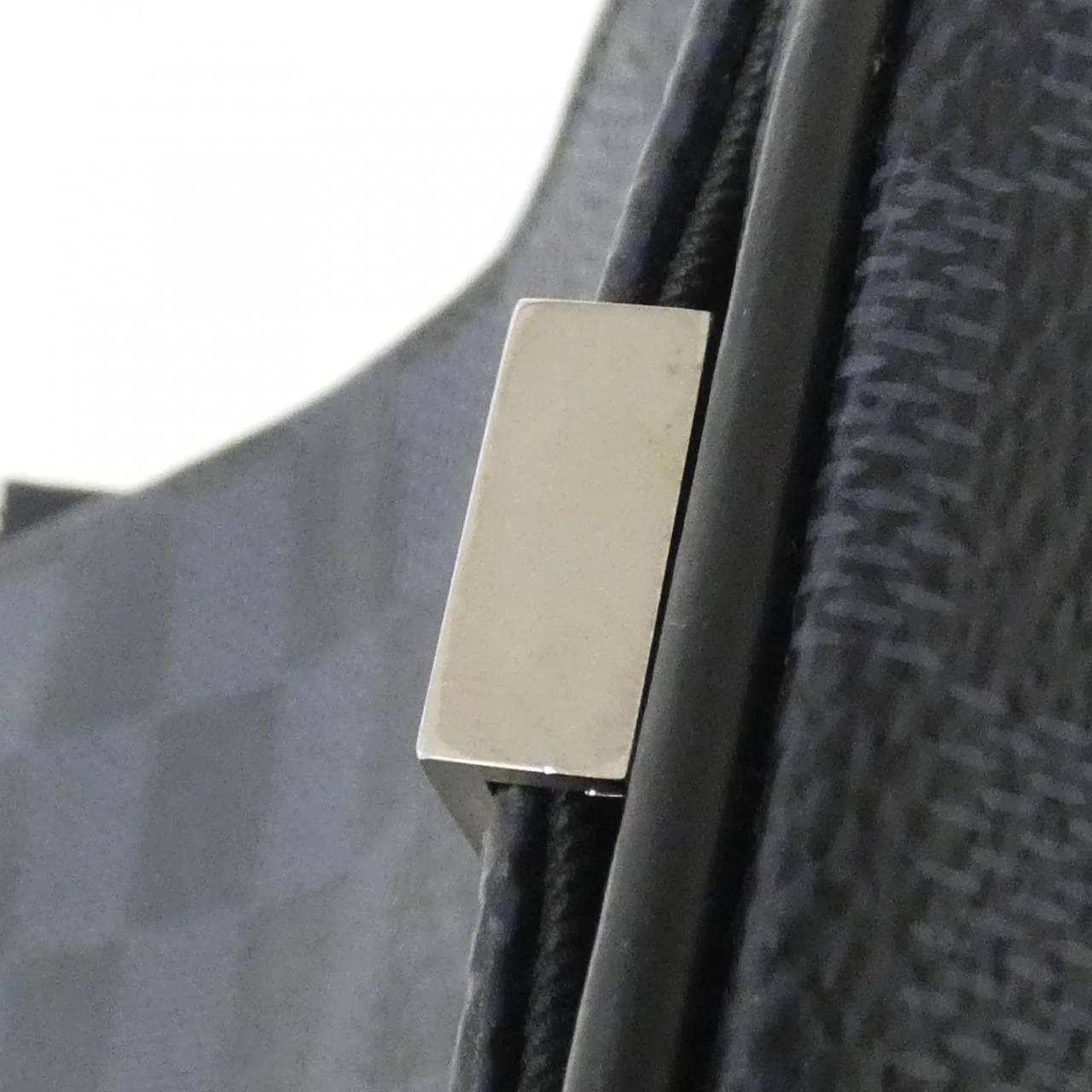 LOUIS VUITTON District N50005 肩背包 Damier 5