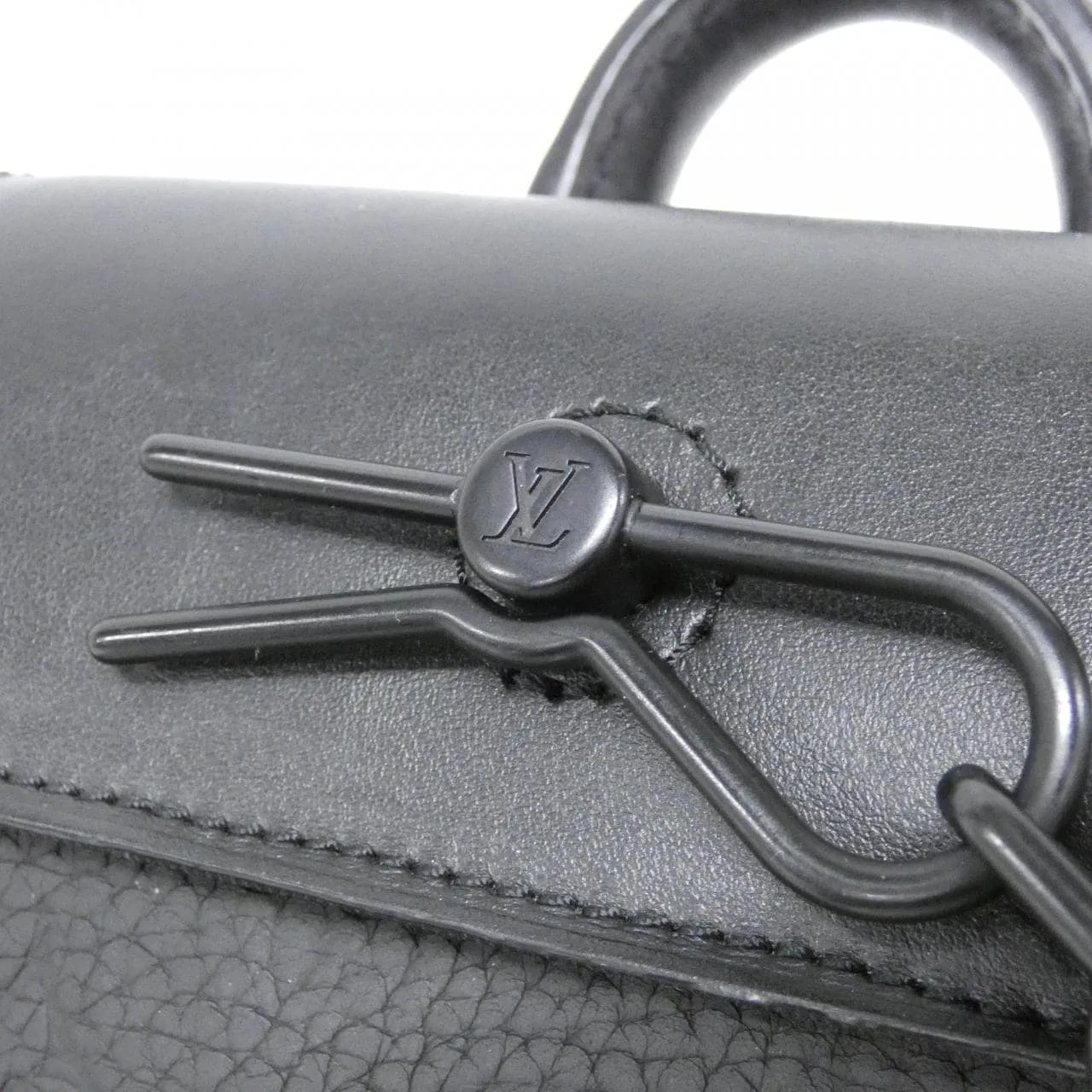 LOUIS VUITTON M82772 Shoulder Monogram 5
