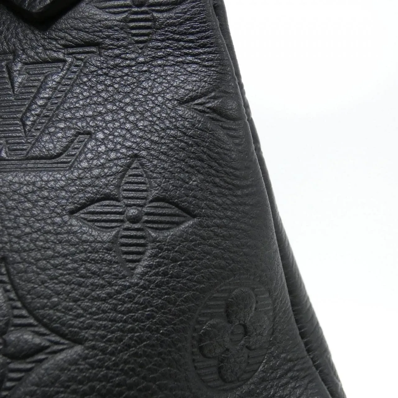 LOUIS VUITTON M21890 Shoulder Monogram 5