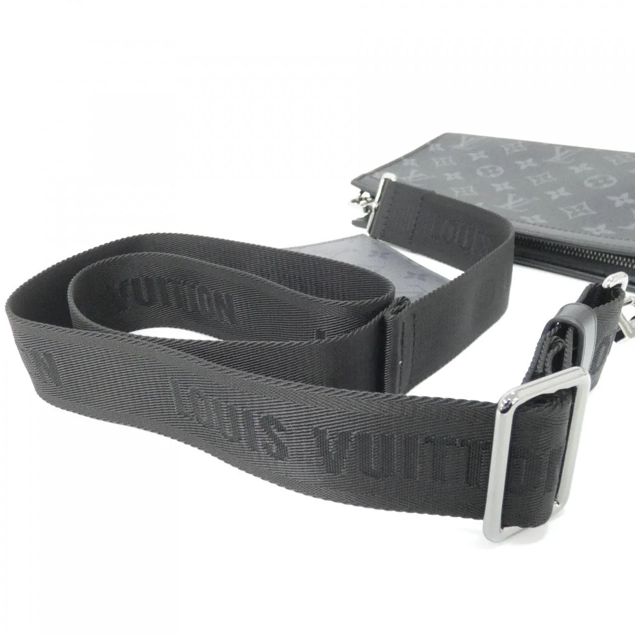 LOUIS VUITTON Eclipse M81124 Shoulder Monogram 4