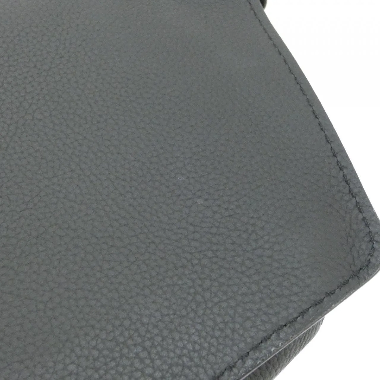 LOUIS VUITTON M57081 Shoulder Lambskin 5