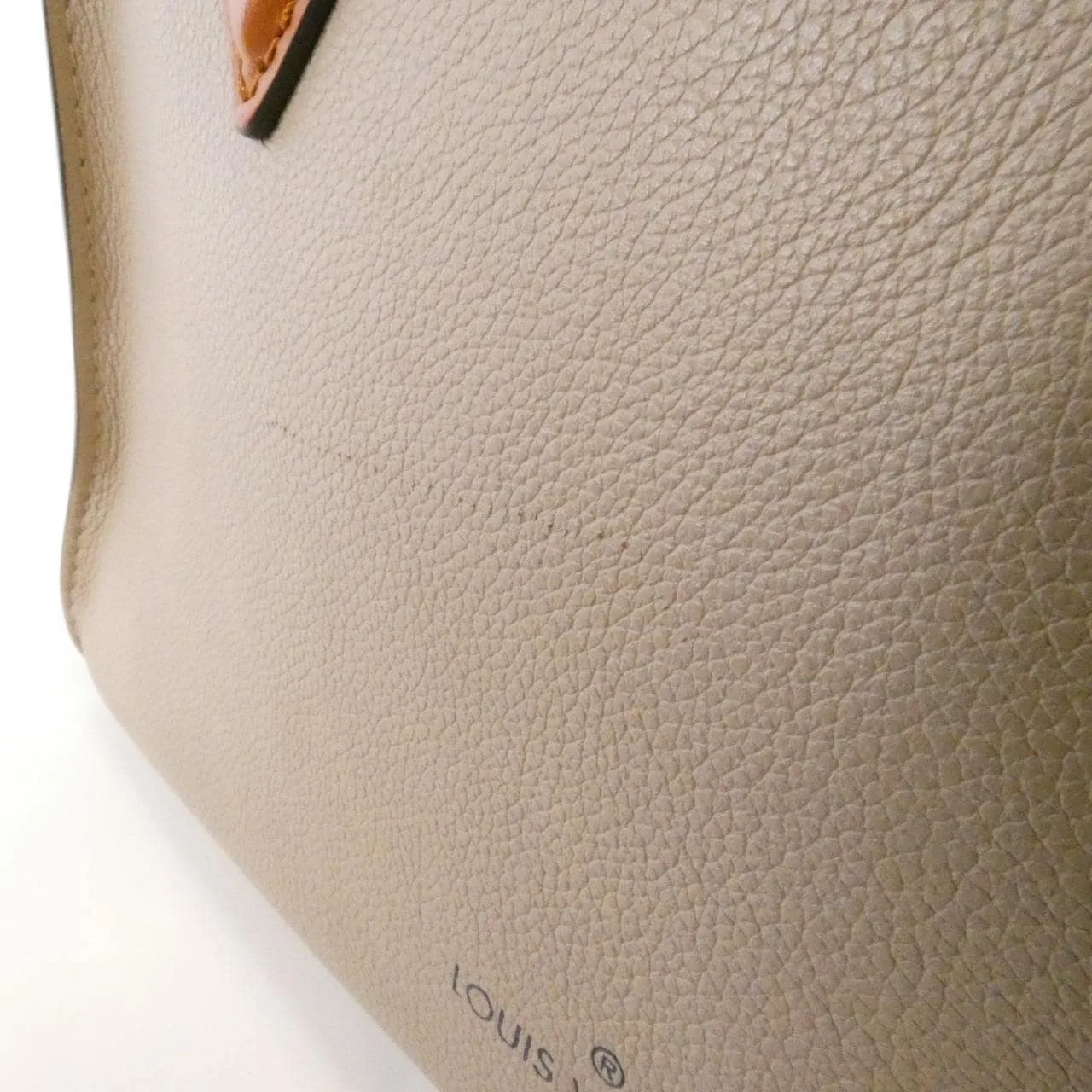 LOUIS VUITTON M53825 Handbag 4