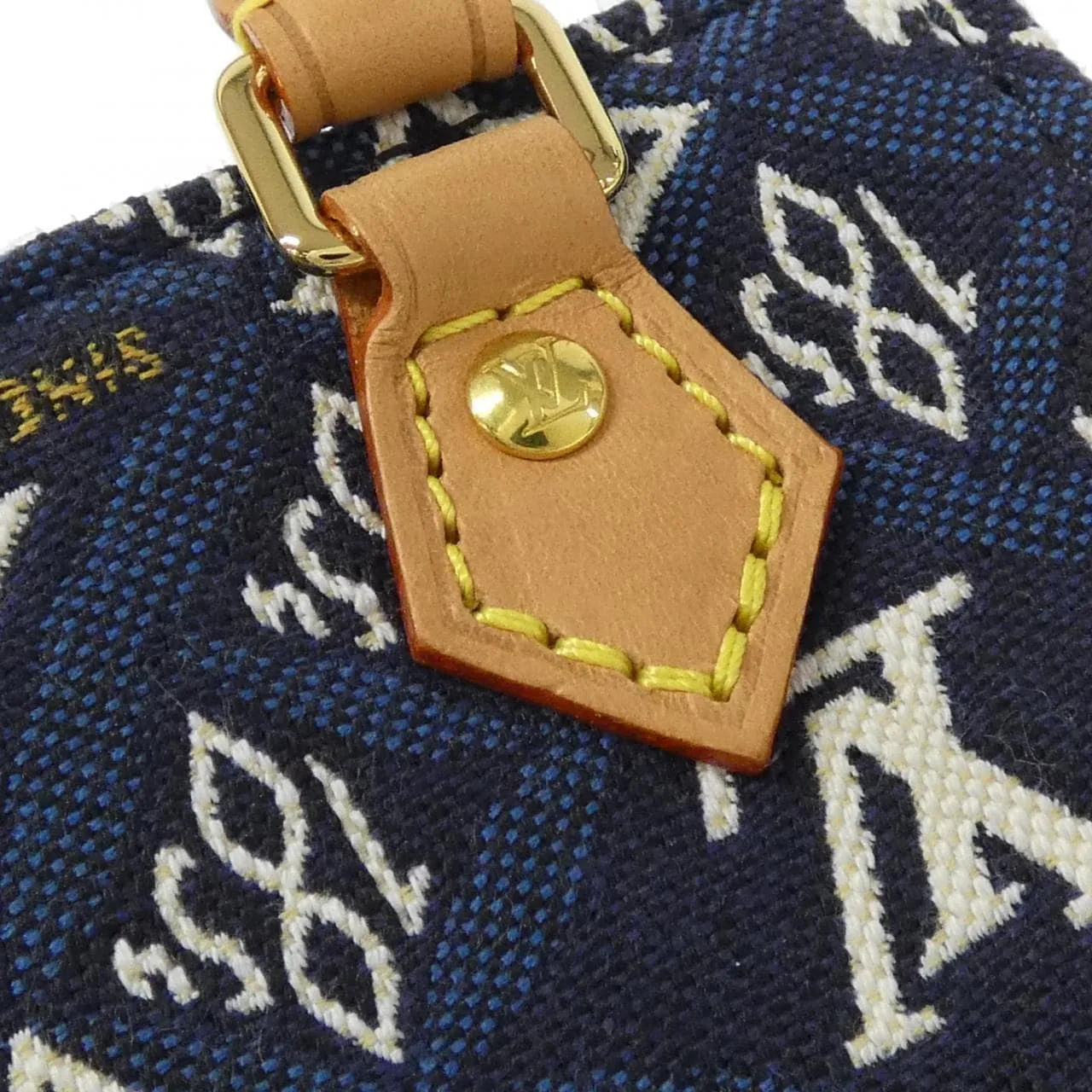 LOUIS VUITTON M80288 Handbag 3
