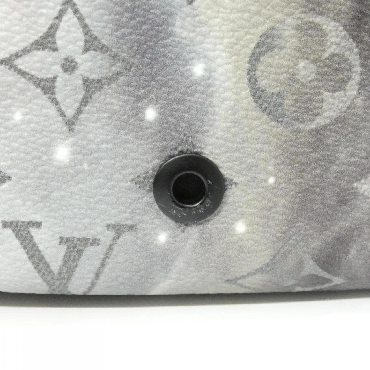 LOUIS VUITTON M44164 肩背包 Monogram 5