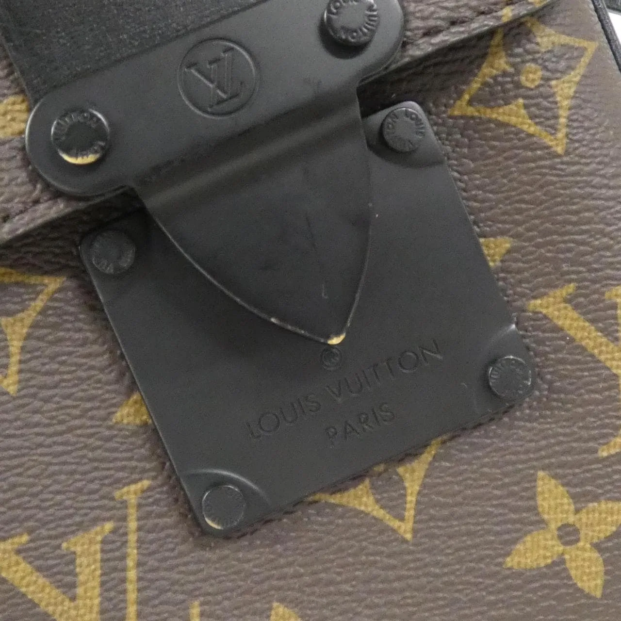 LOUIS VUITTON M81522 Shoulder Monogram 4