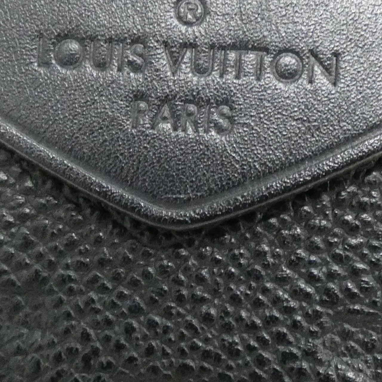 LOUIS VUITTON Pochette M80399 肩背包 Monogram 4