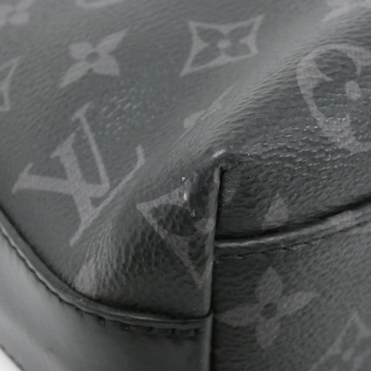 LOUIS VUITTON Eclipse M44223 Shoulder Monogram 3