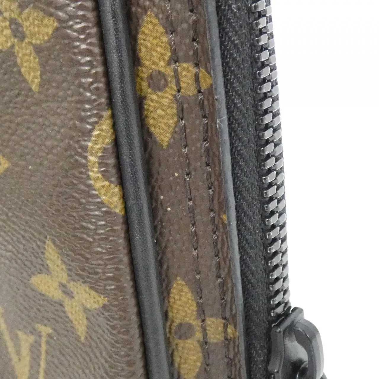 LOUIS VUITTON M44477 Shoulder Monogram 5