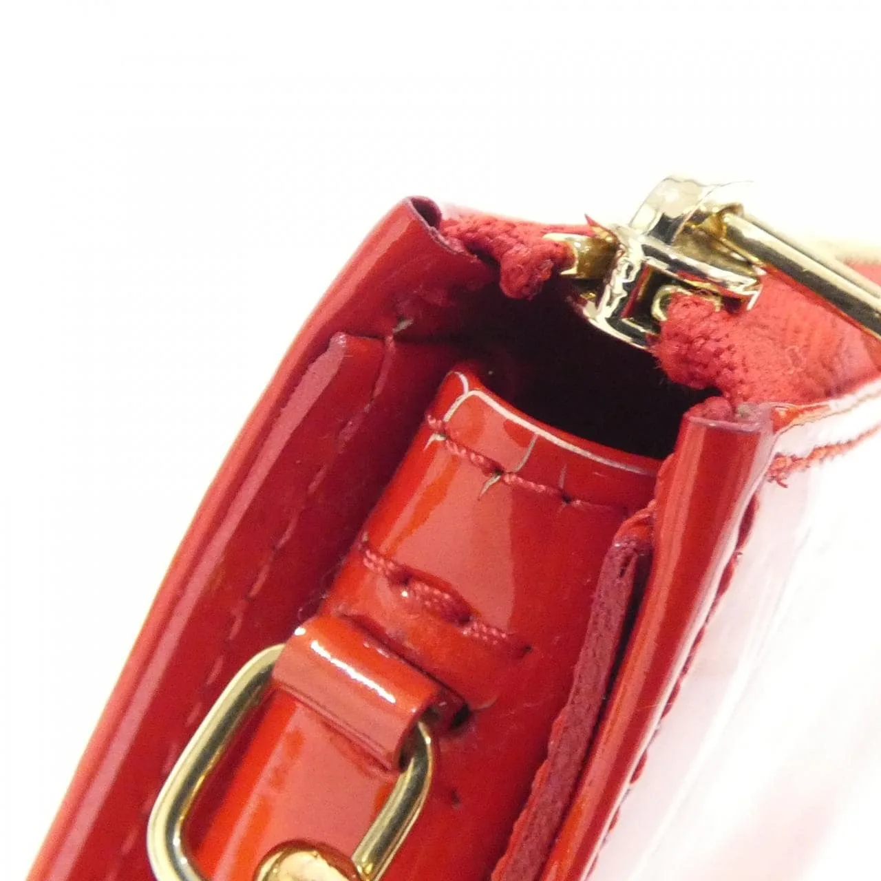 LOUIS VUITTON M91132 Pouch Vernis Red Vernis - Thumbnail 3
