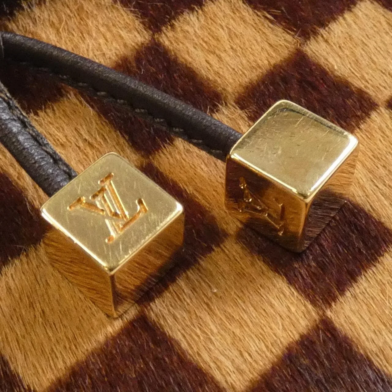 LOUIS VUITTON M92130 Shoulder Damier 4