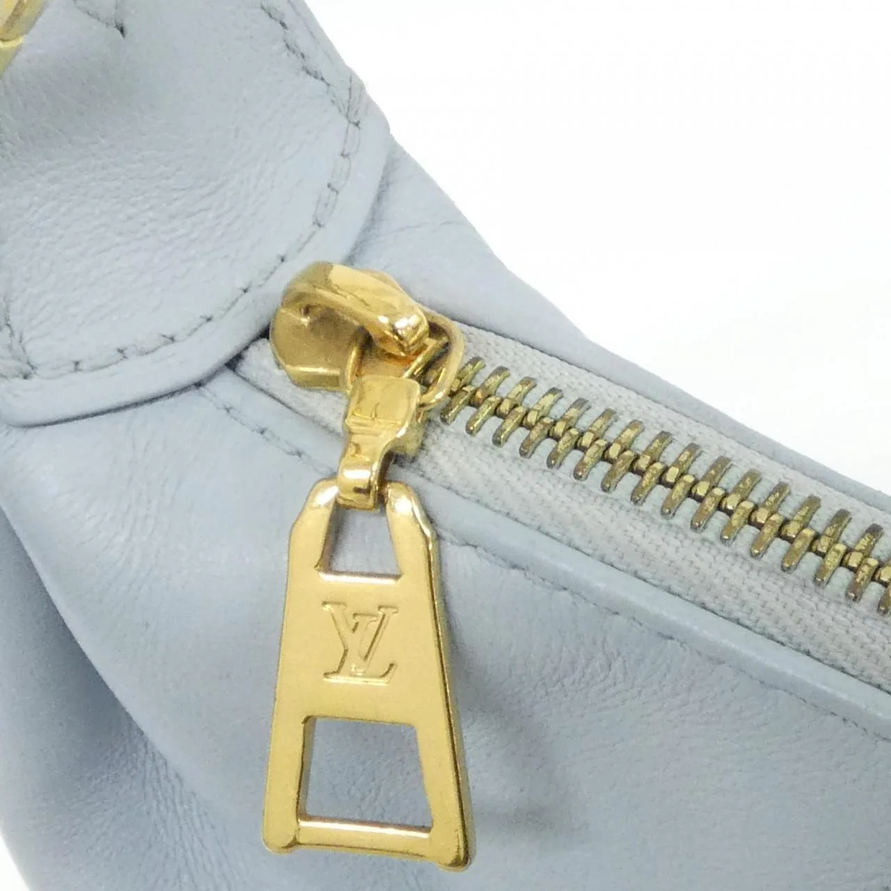 LOUIS VUITTON M59825 Shoulder Lambskin 3