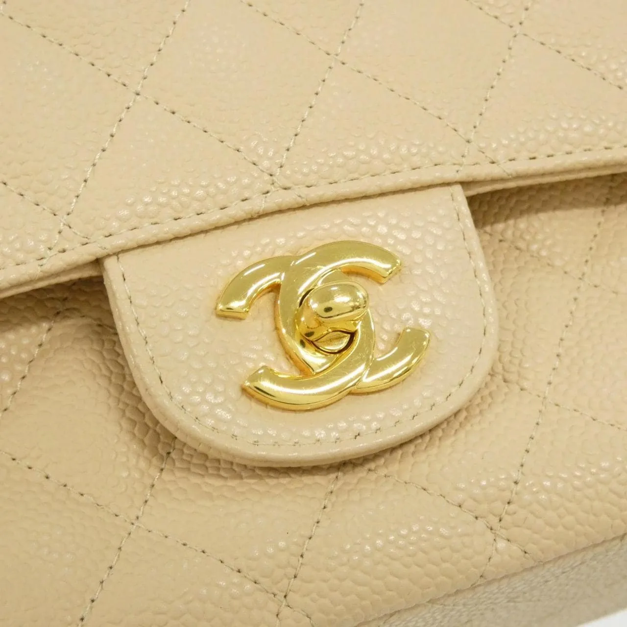 CHANEL Matelasse 1112 Shoulder Grained Calfskin 米色 荔枝紋牛皮 中古品A - 縮圖 4