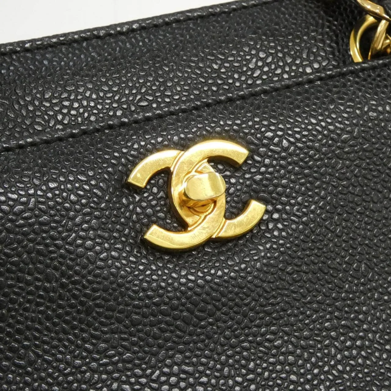 CHANEL Handbag Grained Calfskin 黑色 荔枝紋牛皮 中古品A - 縮圖 4