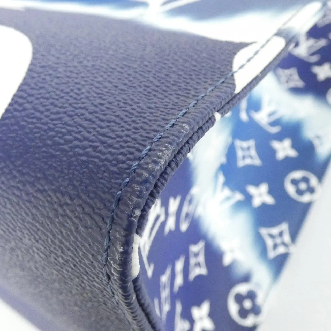 LOUIS VUITTON OnTheGo M45120 Handbag Canvas 2