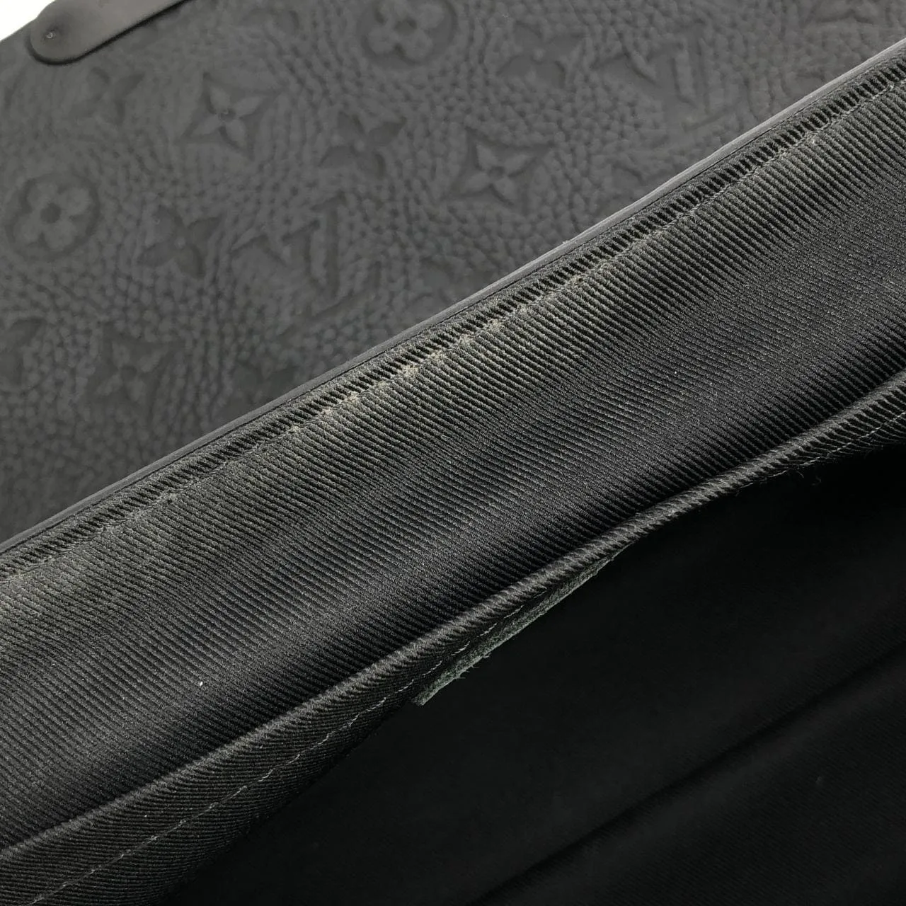 LOUIS VUITTON M23741 Shoulder Monogram Black Monogram Rank B - Thumbnail 10