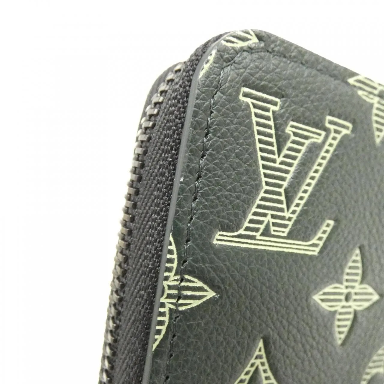 LOUIS VUITTON M27178 Wallet Monogram Black Monogram Rank A - Thumbnail 3