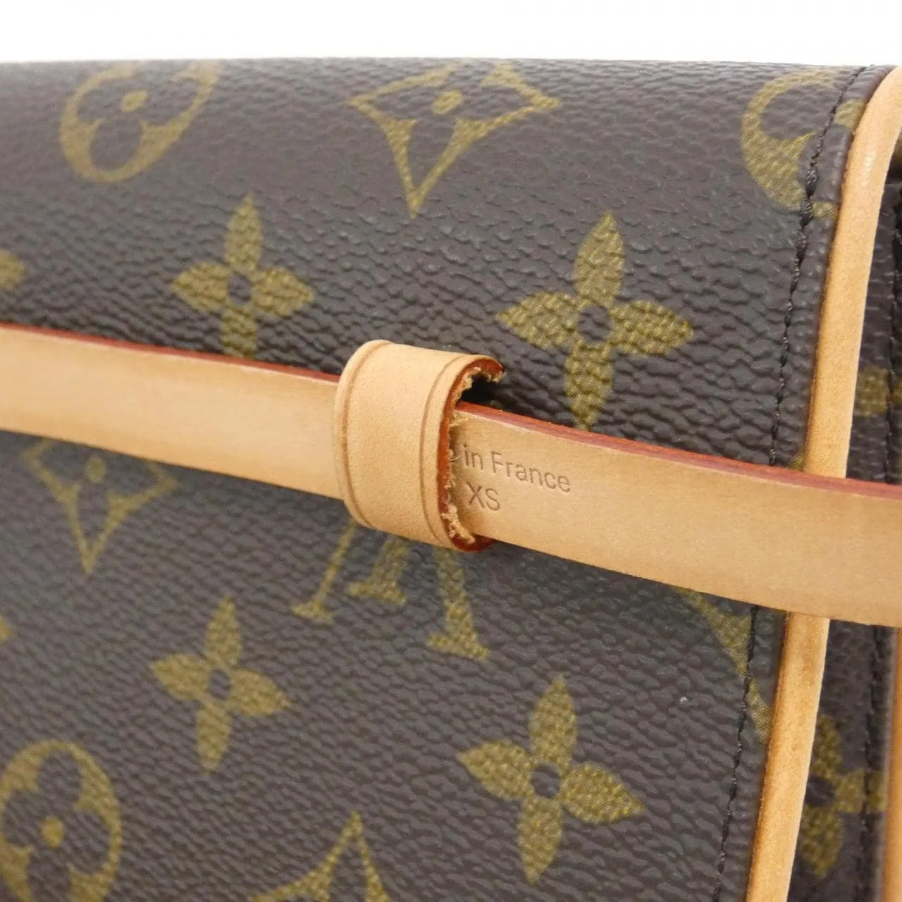 LOUIS VUITTON Pochette M51855+M67303 Belt Monogram 5