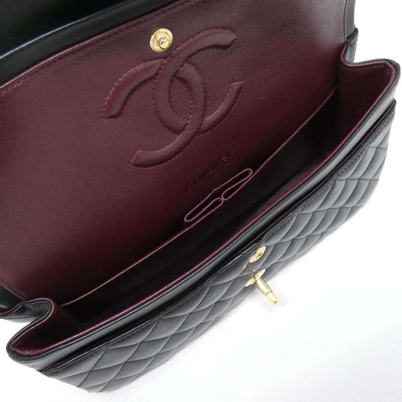CHANEL Matelasse 1112 Shoulder Lambskin Black Lambskin Rank A - Thumbnail 6