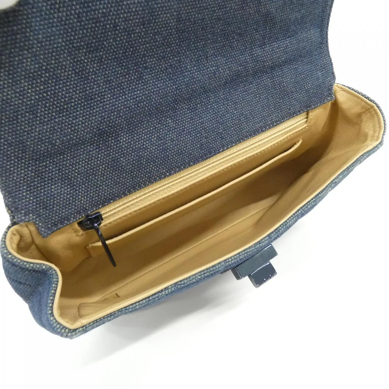 CHANEL Handbag Denim 藍色 牛仔布 中古品A - 縮圖 9