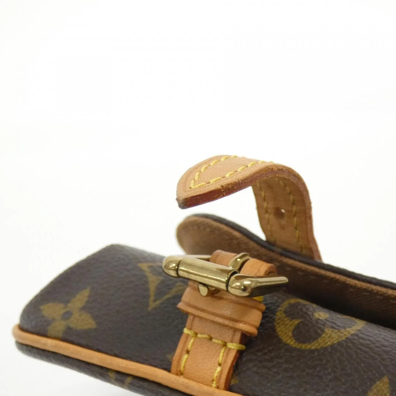 LOUIS VUITTON Pochette M51159 Belt Monogram 5