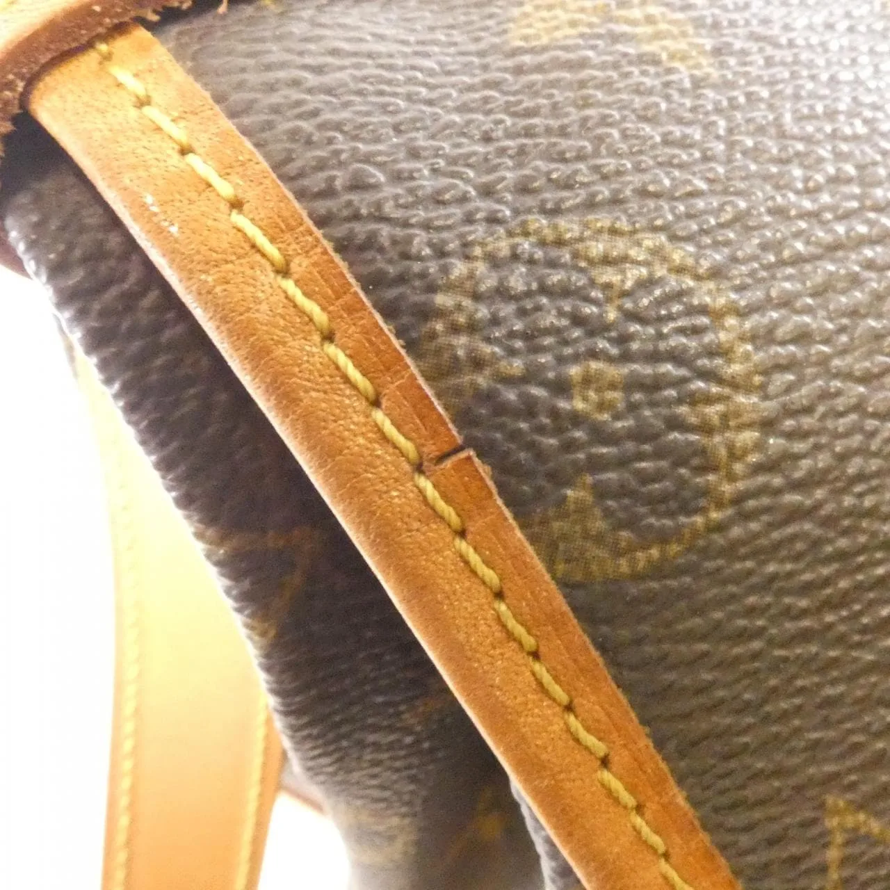 LOUIS VUITTON Saumur M42254 Shoulder Monogram 黑色 Monogram 中古品B - 縮圖 4
