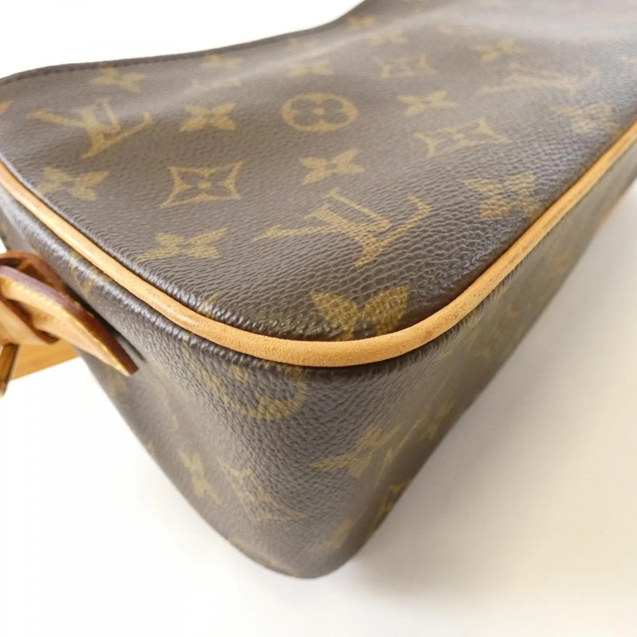 LOUIS VUITTON Viva Cité M51164 Shoulder Monogram Black Monogram Rank B - Thumbnail 3