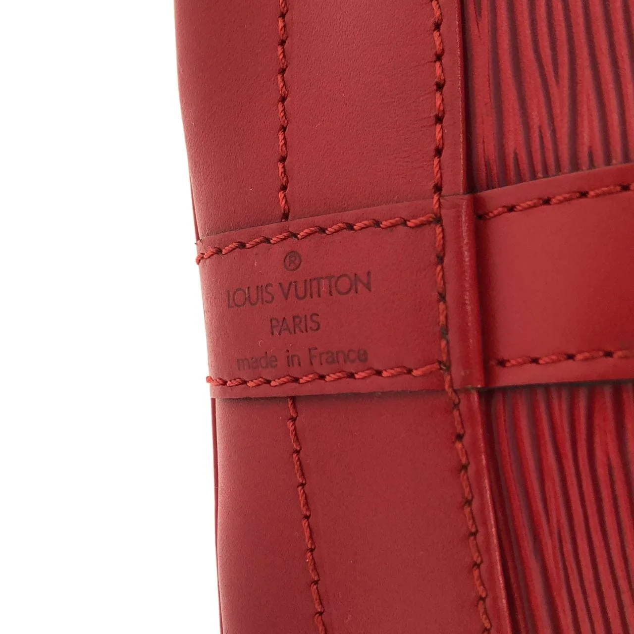 LOUIS VUITTON M44007 Shoulder Epi 5