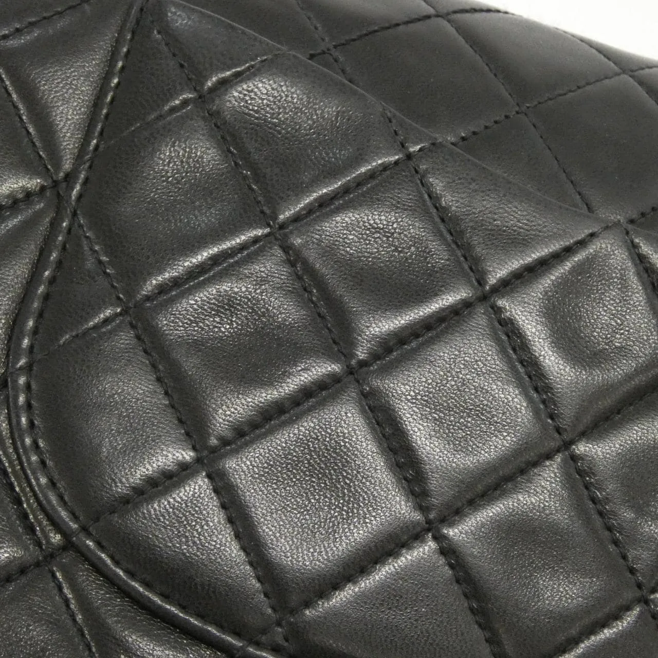 CHANEL Matelasse 1113 Shoulder Lambskin 黑色 羊皮 中古品A - 縮圖 7