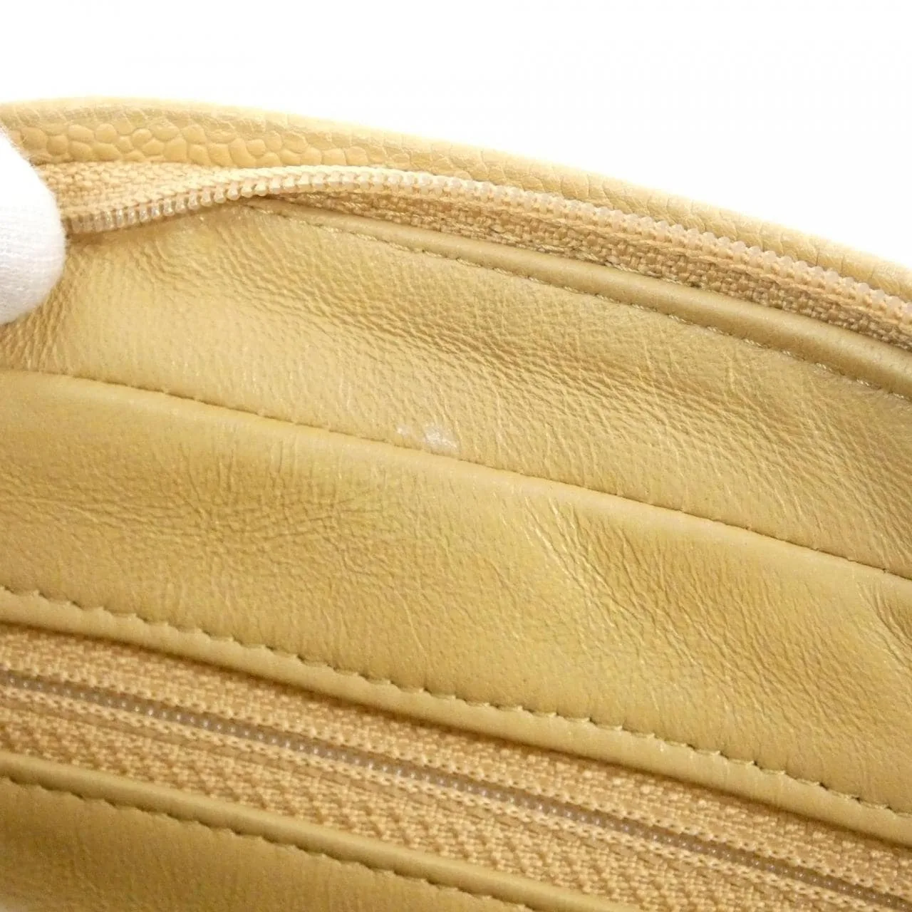 CHANEL Shoulder Caviar Leather 米色 Caviar Leather 中古品A - 縮圖 10