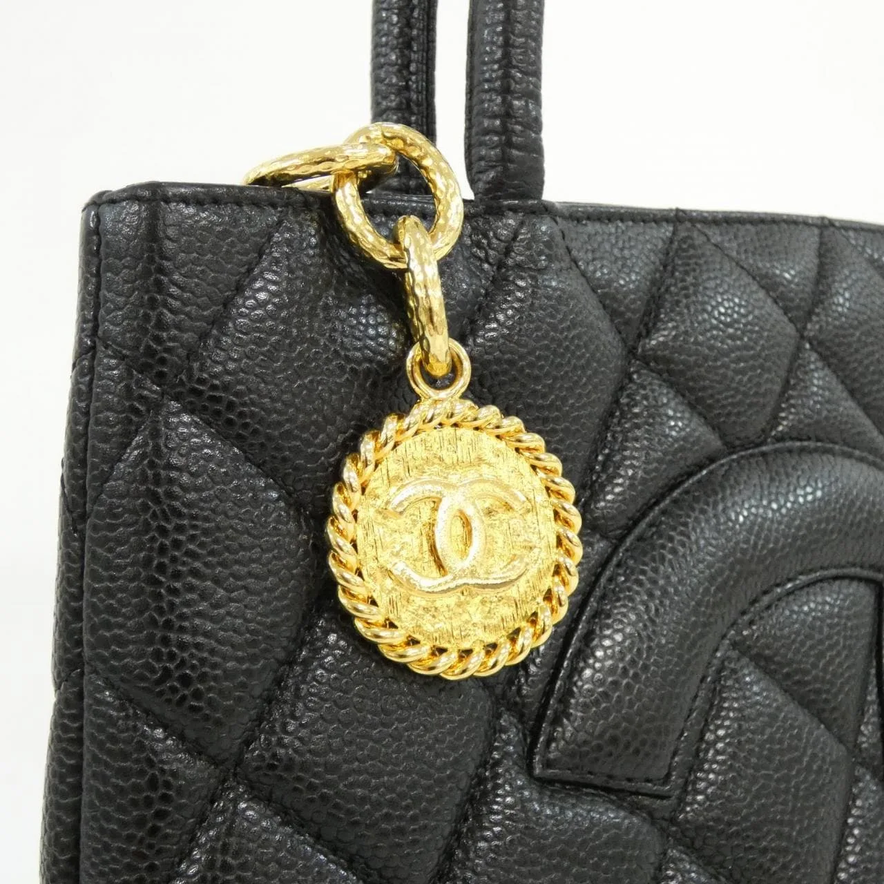 CHANEL Matelasse 1804 Handbag Grained Calfskin 黑色 荔枝紋牛皮 中古品A - 縮圖 4