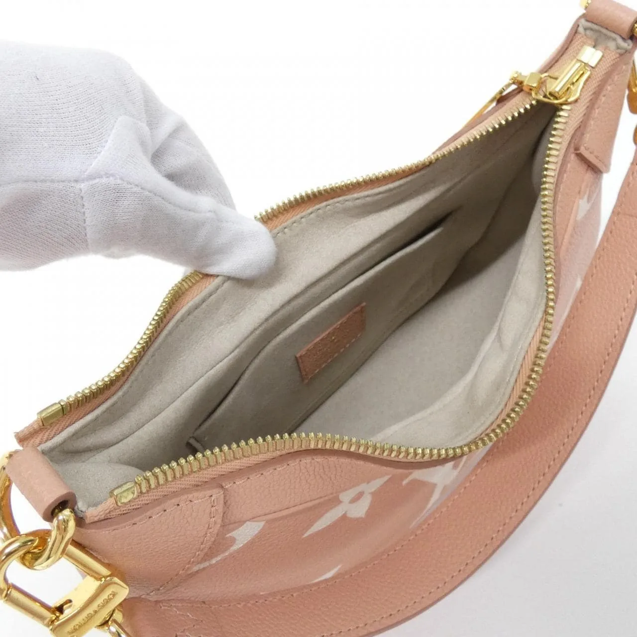 LOUIS VUITTON M46301 肩背包 Monogram 4