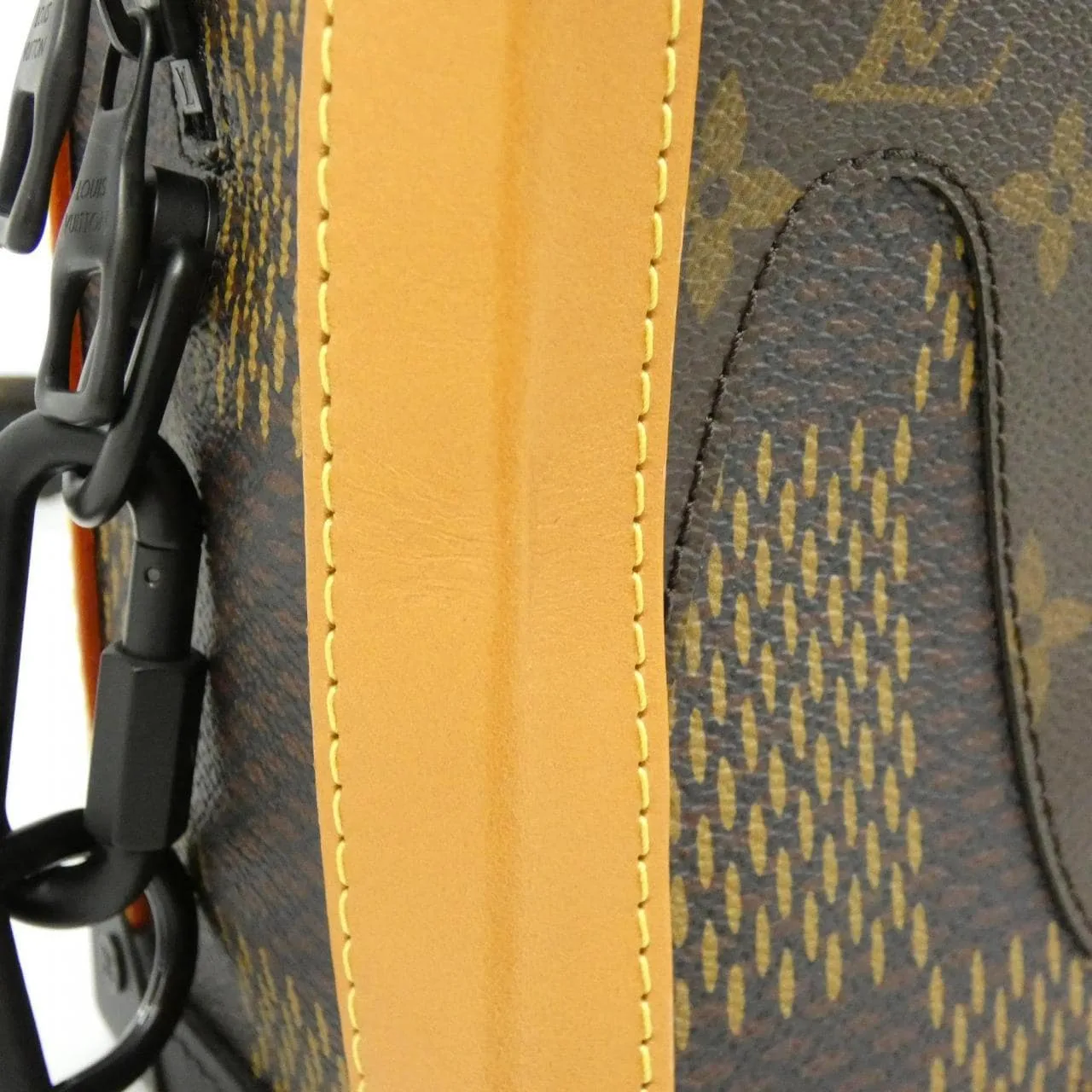 LOUIS VUITTON Soft Trunk N40381 Shoulder Damier Black Damier Rank A - Thumbnail 7
