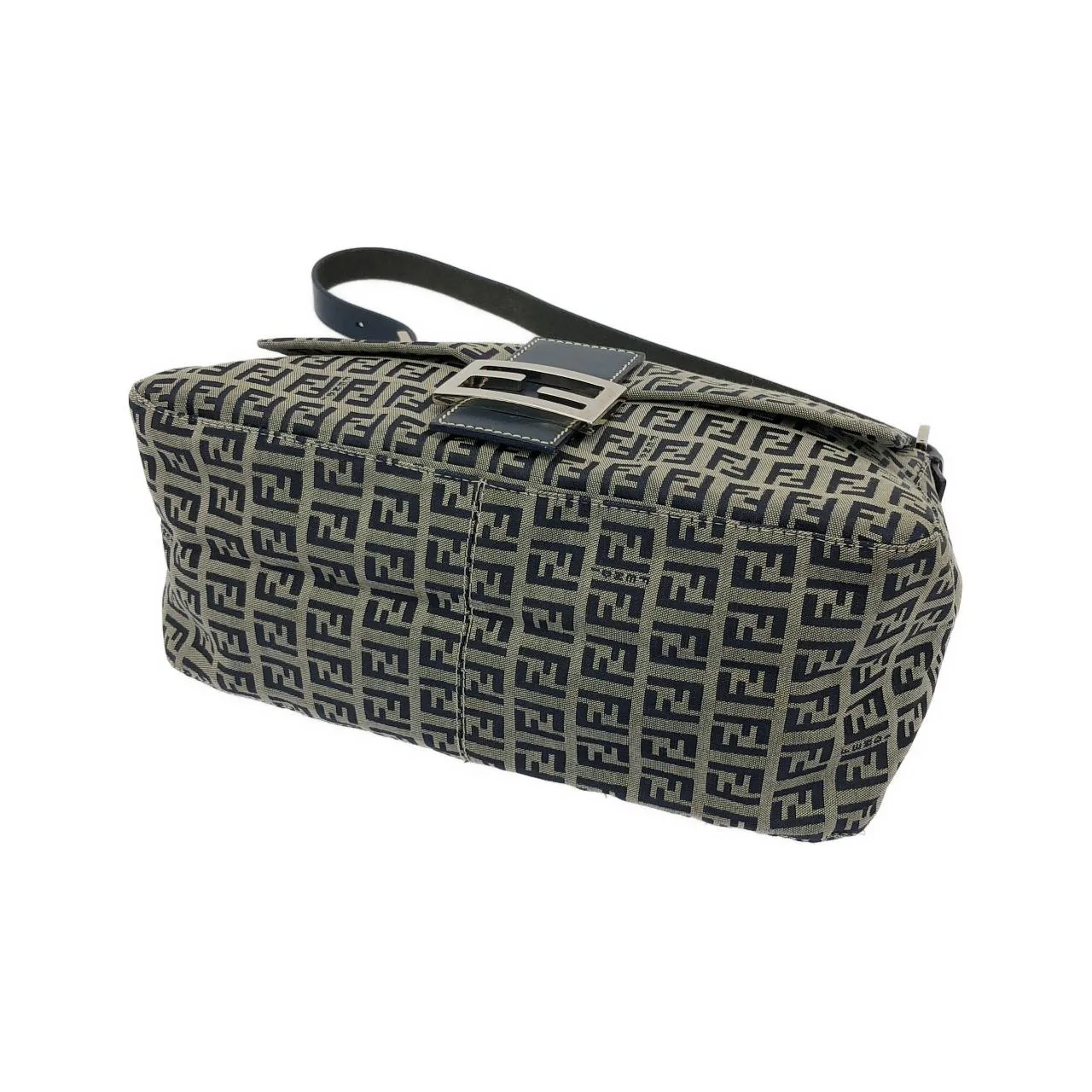 FENDI Baguette 26325 肩背包 帆布 3