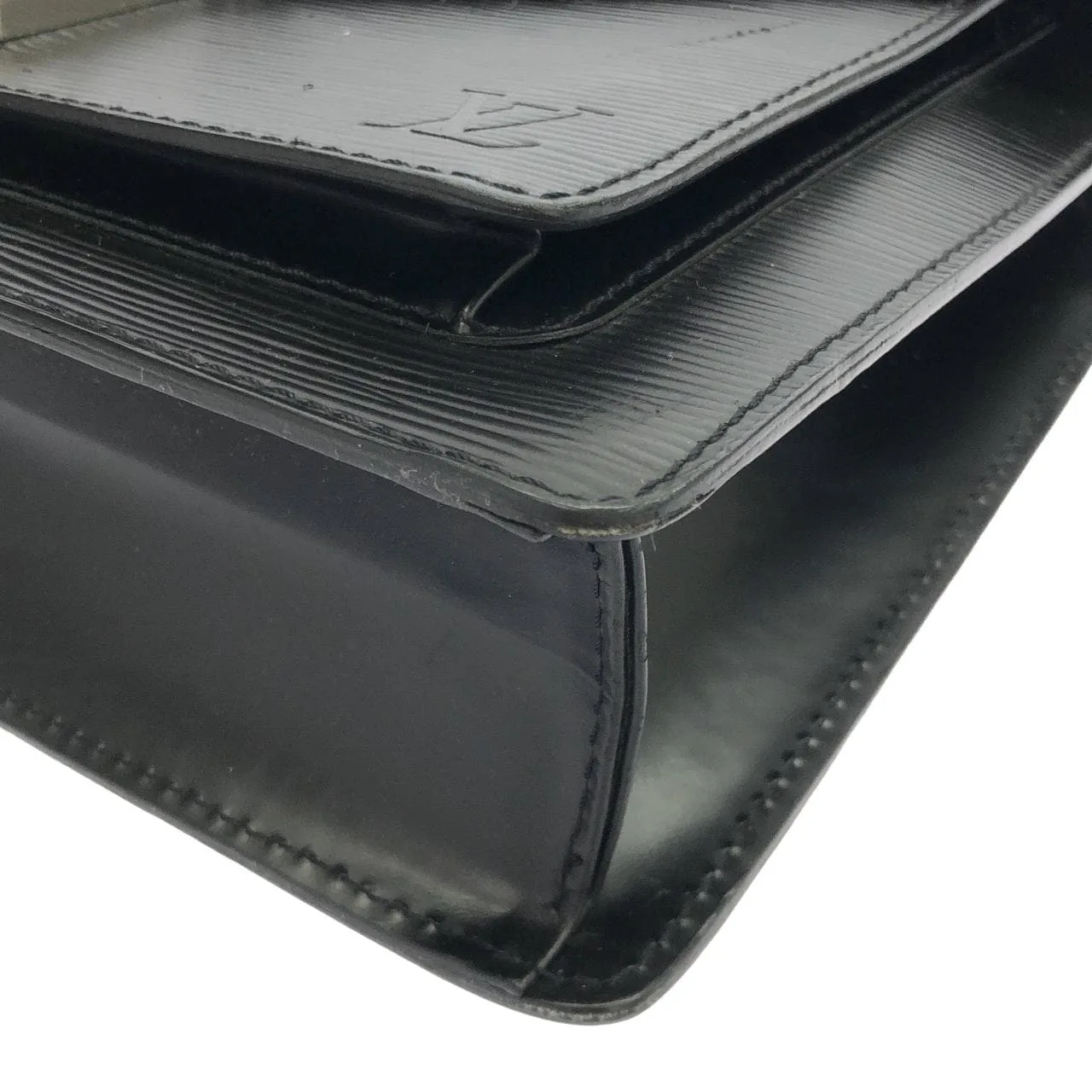 LOUIS VUITTON M52792 手提包 Epi 3